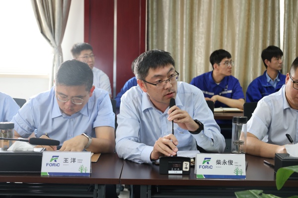 屈总致辞2_副本.jpg 屈总致辞2_副本.jpg