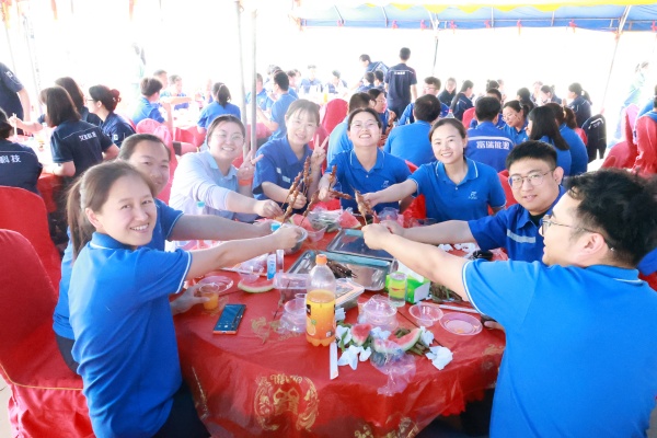 烧烤7 (2)_副本.jpg 烧烤7 (2)_副本.jpg